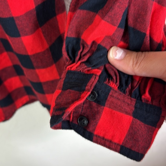 J. Crew Open V-neck shirt in buffalo check flannel red black sz small - Picture 5 of 7